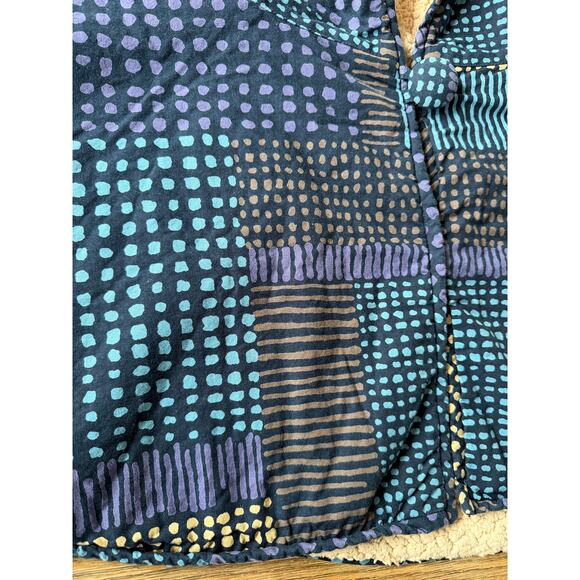 Japanese Boutique Sherpa Lined Patchwork Cape Poncho One Size - Picture 8 of 9